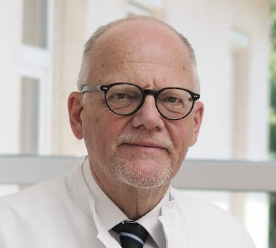 Portraitfoto von Prof. Dr. Hans-Raimund Casser.