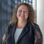 Profilaufnahme von Kim Wentzel, Trainerin Medizinische Kompressionsstrümpfe im Bereich der Lymphologie und Phlebologie